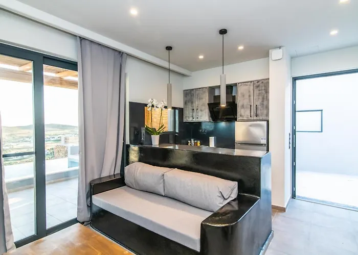 Sunset Junior Agios Ioannis (Tinos)