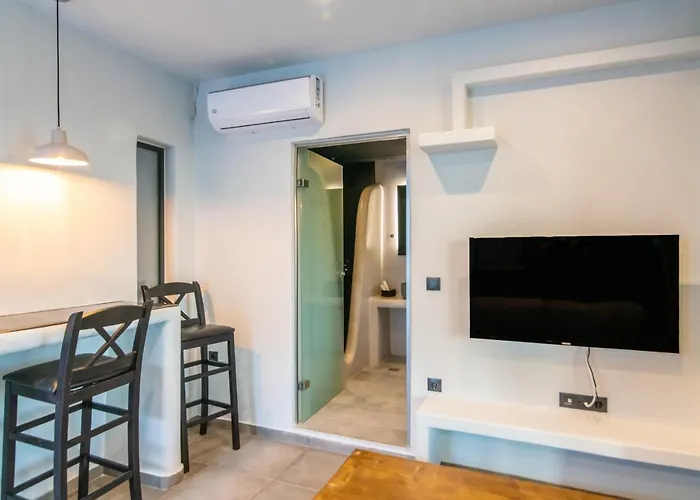 Sunset Junior Agios Ioannis (Tinos)